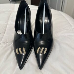 New Givenchy Crystal Show Ring Leather pump, size 39